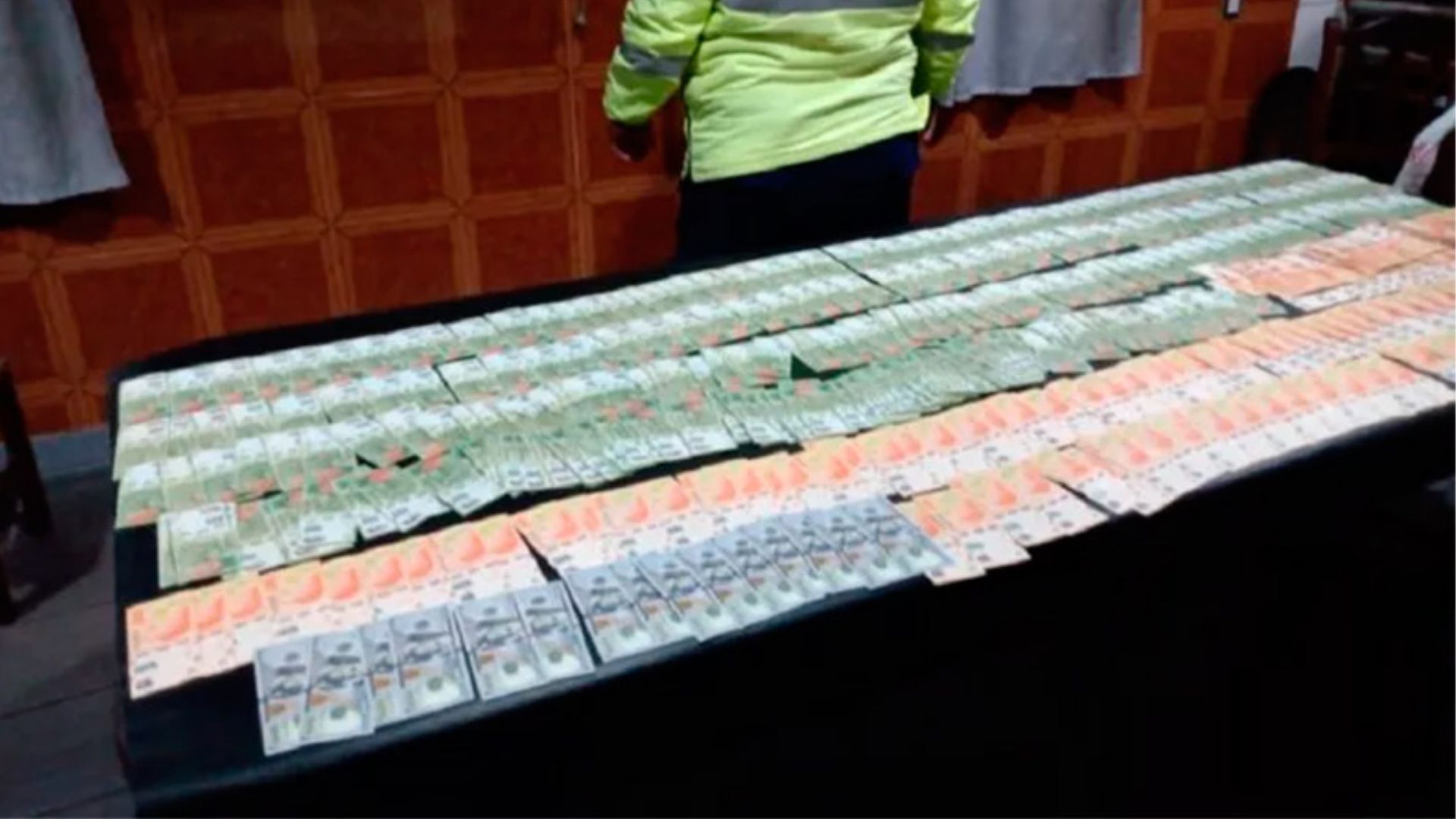 El dinero secuestrado a Dening