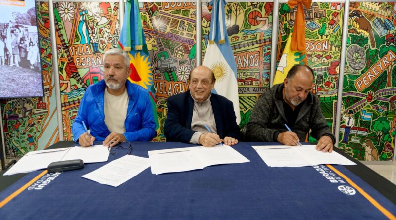 Berazategui: Firmaron el Convenio Colectivo de Trabajo municipal