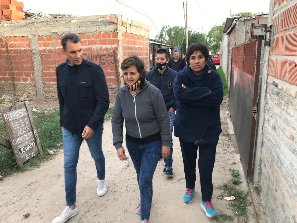 Nicolás Terrera en recorrida por Los Álamos