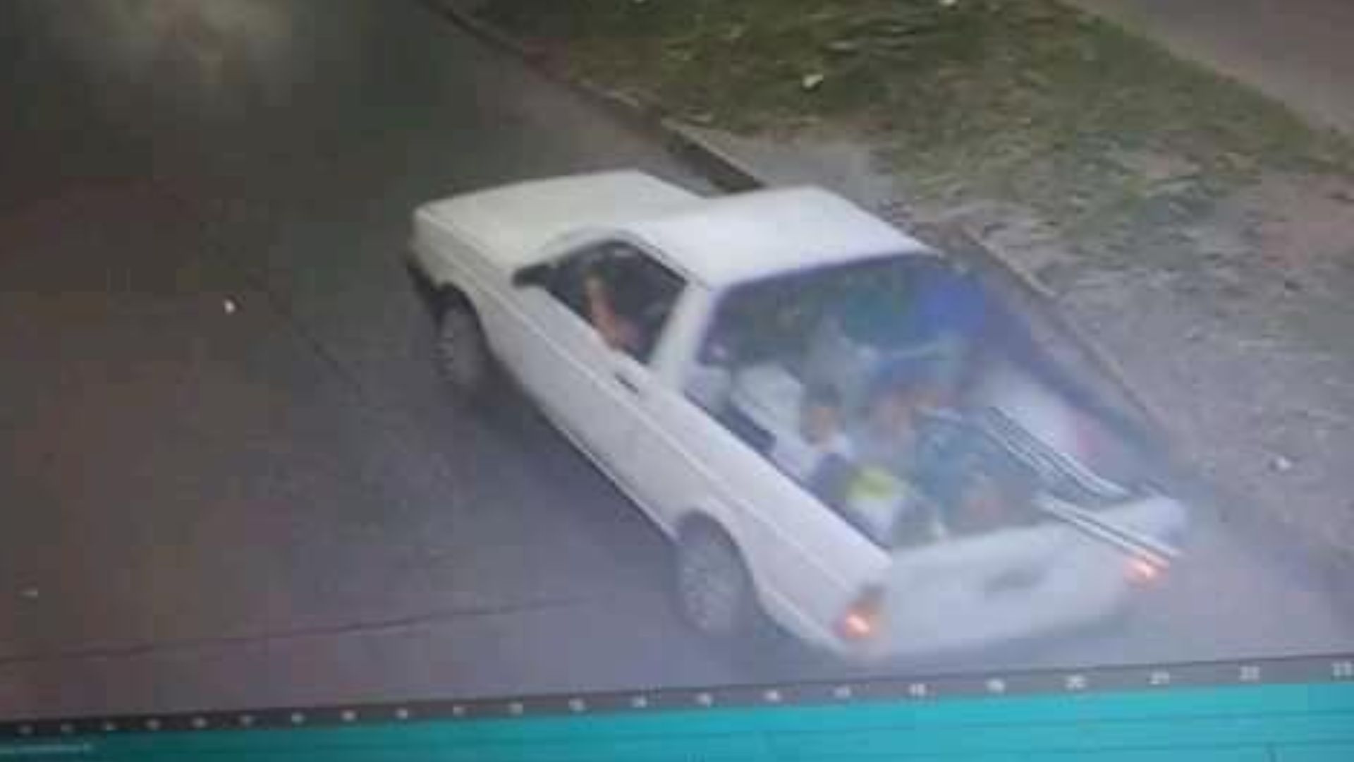 Quilmes: Buscan desesperadamente a cinco menores "levantados" por una camioneta