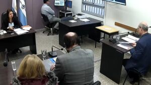 Condenaron a una docente que les exigía dinero a sus alumnos para aprobarlos