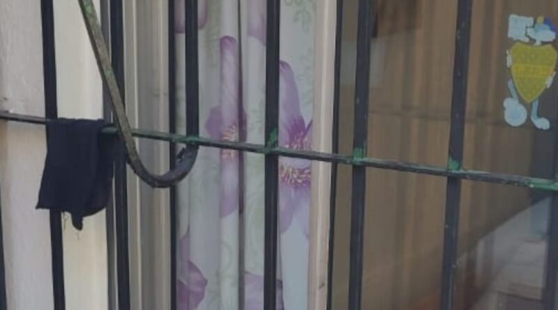 Violenta entradera en Berazategui: asaltaron y golpearon a dos adultos mayores