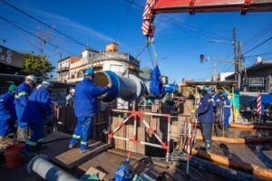AySA avanza con obras para fortalecer la red de agua potable en el AMBA