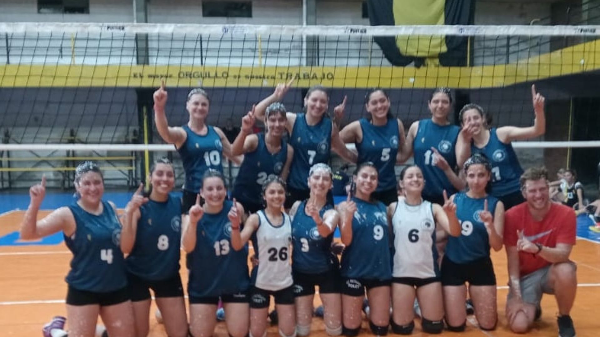 El selectivo municipal de vóley de Florencio Varela se consagró campeón y alcanzó el ascenso 