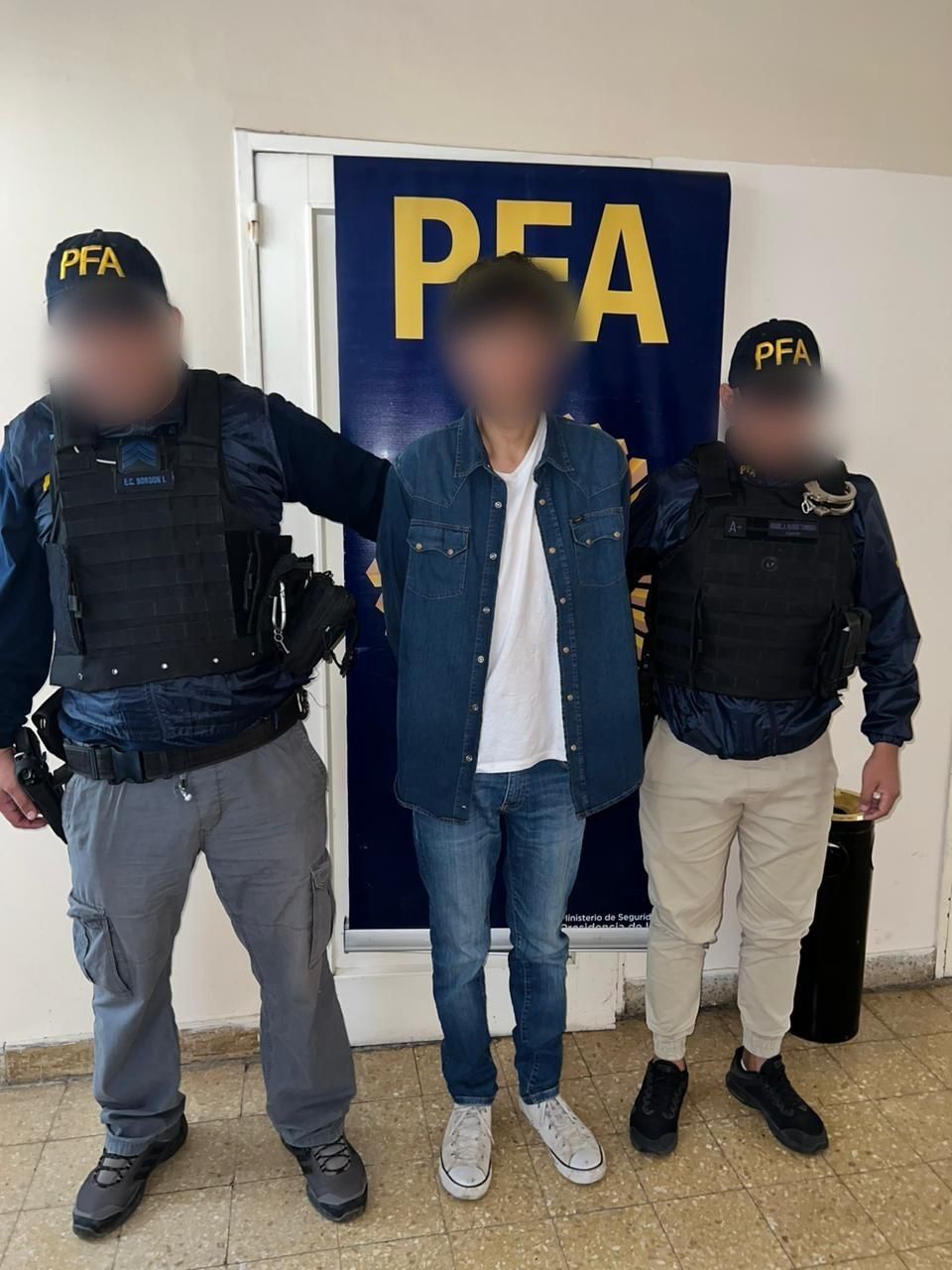Cinco detenidos por amenazar de muerte a la familia Massa en redes sociales
