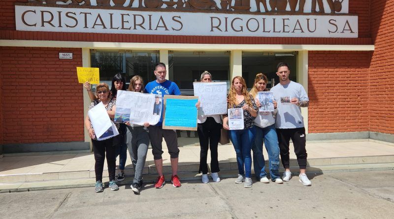 Familiares de Elvio Dalto exigen justicia por la muerte del operario de Rigolleau