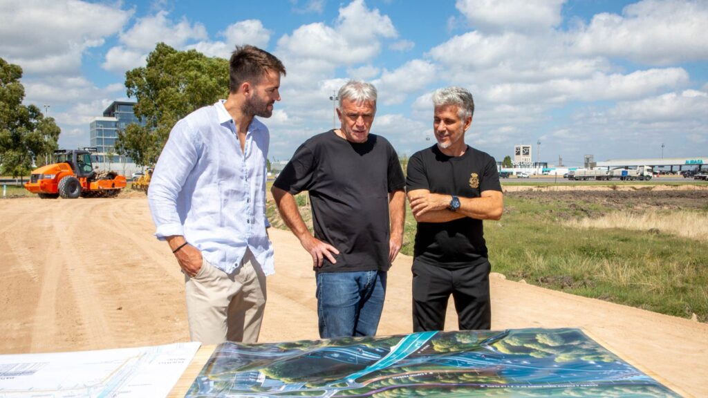 Carlos Balor visitó la obra de la nueva bajada de la Autopista Buenos Aires-La Plata