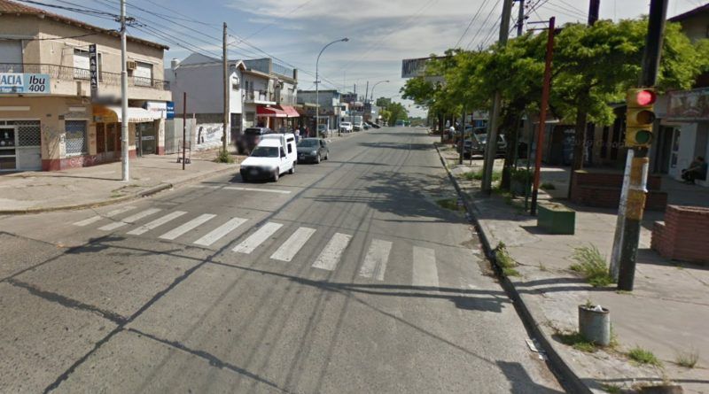 Joven policía murió al chocar con su moto en Berazategui