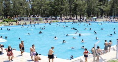 Comenzó la temporada de pileta gratuita del Parque de Villa Albertina