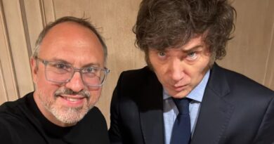 El intendente de Tres de Febrero deja el PRO y se suma a La Libertad Avanza