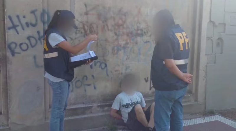 Detuvieron en Sarandí a un joven acusado de un brutal crimen ocurrido en Formosa en 2015