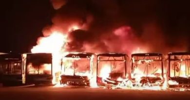 Ardió un depósito de colectivos en Florencio Varela