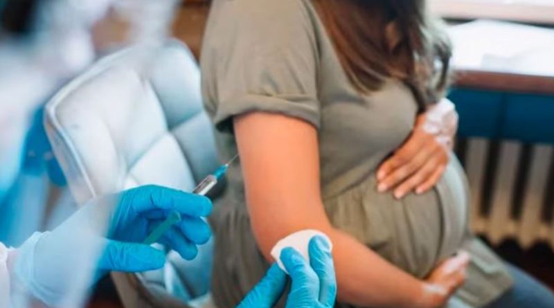 La vacuna contra el Virus Sincicial Respiratorio comienza a aplicar en todo el país
