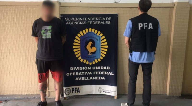 Avellaneda | Detuvieron a un hombre acusado de distribuir material de abuso sexual infantil