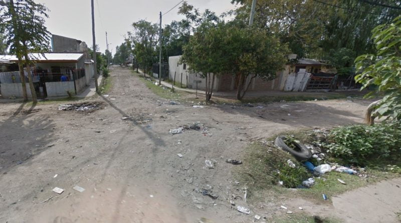 Quilmes: una joven degolló a su ex novio de 16 años durante una discusión