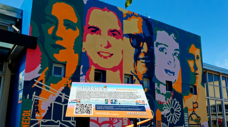Paseo de las Mujeres en Berazategui
