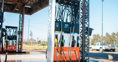 Berazategui aplicará un impuesto del 2% a los combustibles