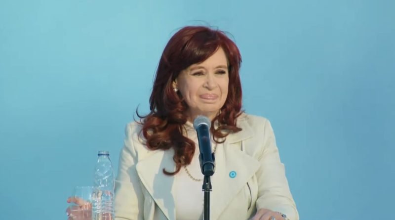 Cristina Kirchner reapareció con un acto en Quilmes