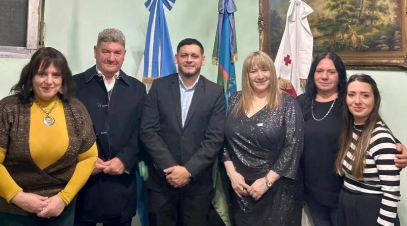 Lanús | La Defensoría y la Cruz Roja lanzan programas de asistencia integral para adultos mayores