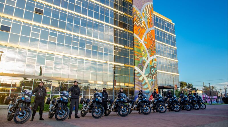 Berazategui sumó motos BMW para la Policía