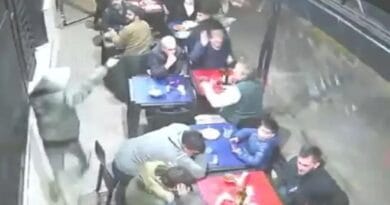 Violento robo piraña en un restaurante de Parque Chacabuco