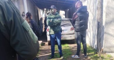 Hallan muerta a una pareja de policías en Florencio Varela