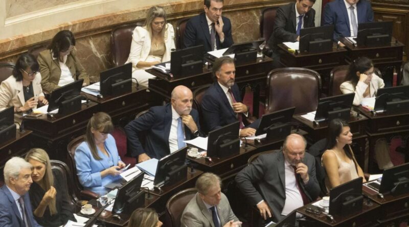 Fuerte aumento: los senadores pasarán a cobrar en marzo más de 11 millones de pesos
