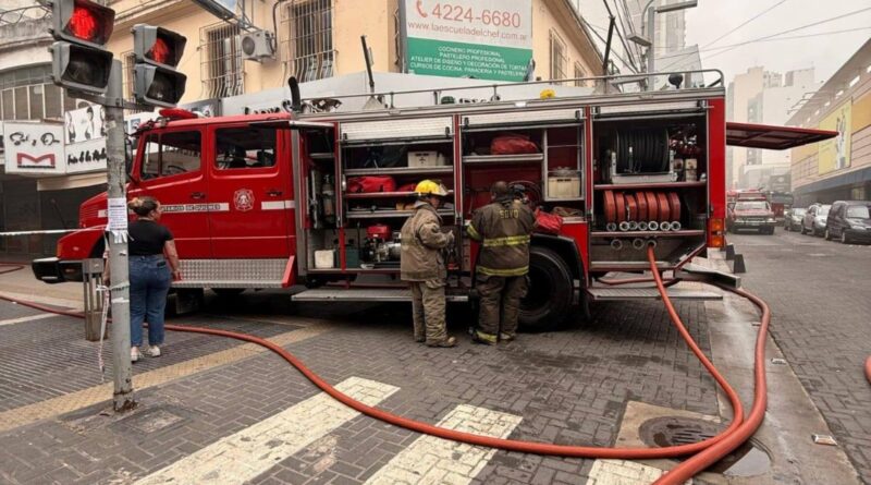 Quilmes: Incendio en un local comercial de la peatonal Rivadavia