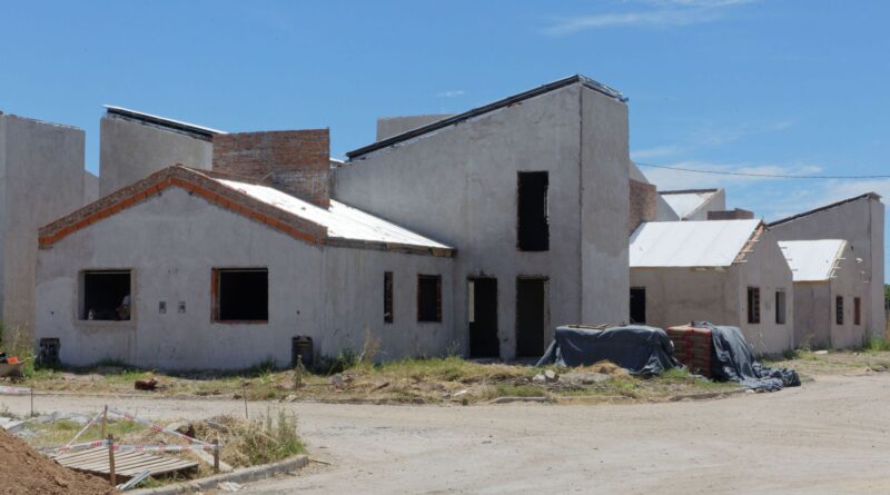 Berazategui | Con casas nuevas, familias de Kennedy Norte comenzaron a mudarse