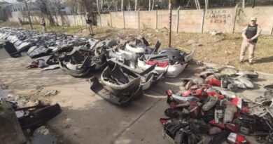 Desarticularon un taller clandestino con autopartes robadas en Quilmes
