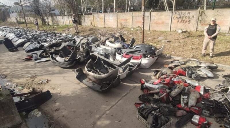 Desarticularon un taller clandestino con autopartes robadas en Quilmes