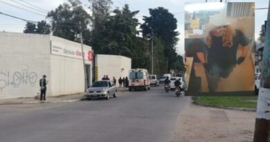 Asaltaron un corralón en Berazategui y se tirotearon con la Policía