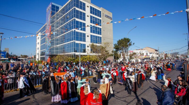 Berazategui celebra el 25 de Mayo con una gran fiesta popular