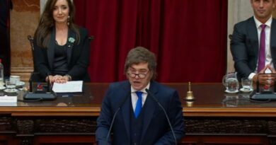 Milei enviará “diez paquetes de reformas estructurales” durante el año legislativo