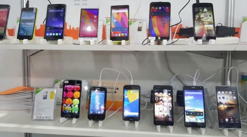 Eliminan aranceles a la importación de celulares y se espera una baja en los precios