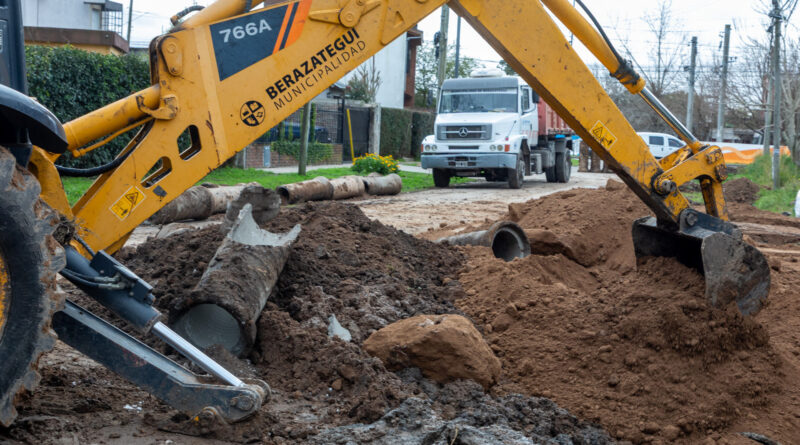 El Municipio avanza con nueva obra de saneamiento hidráulico en Villa Chingolo