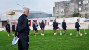 Berazategui tiene nuevo técnico para el final del torneo