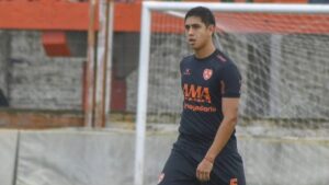 Primera C: Berazategui empató ante Lugano y sigue en caída